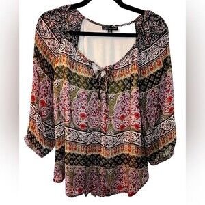Dina and Ariel Bohemian women’s blouse/top. Size LP (large petite).